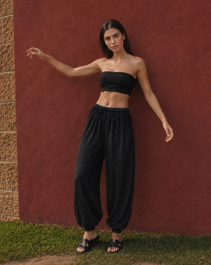 Women Pleats Cuffed Pants