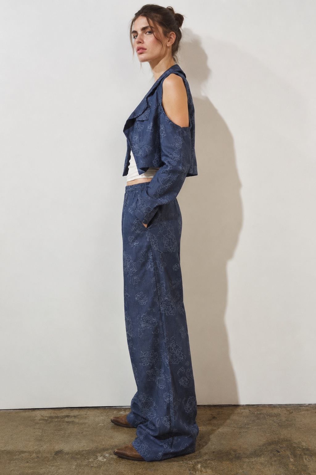Women jacquard denim open