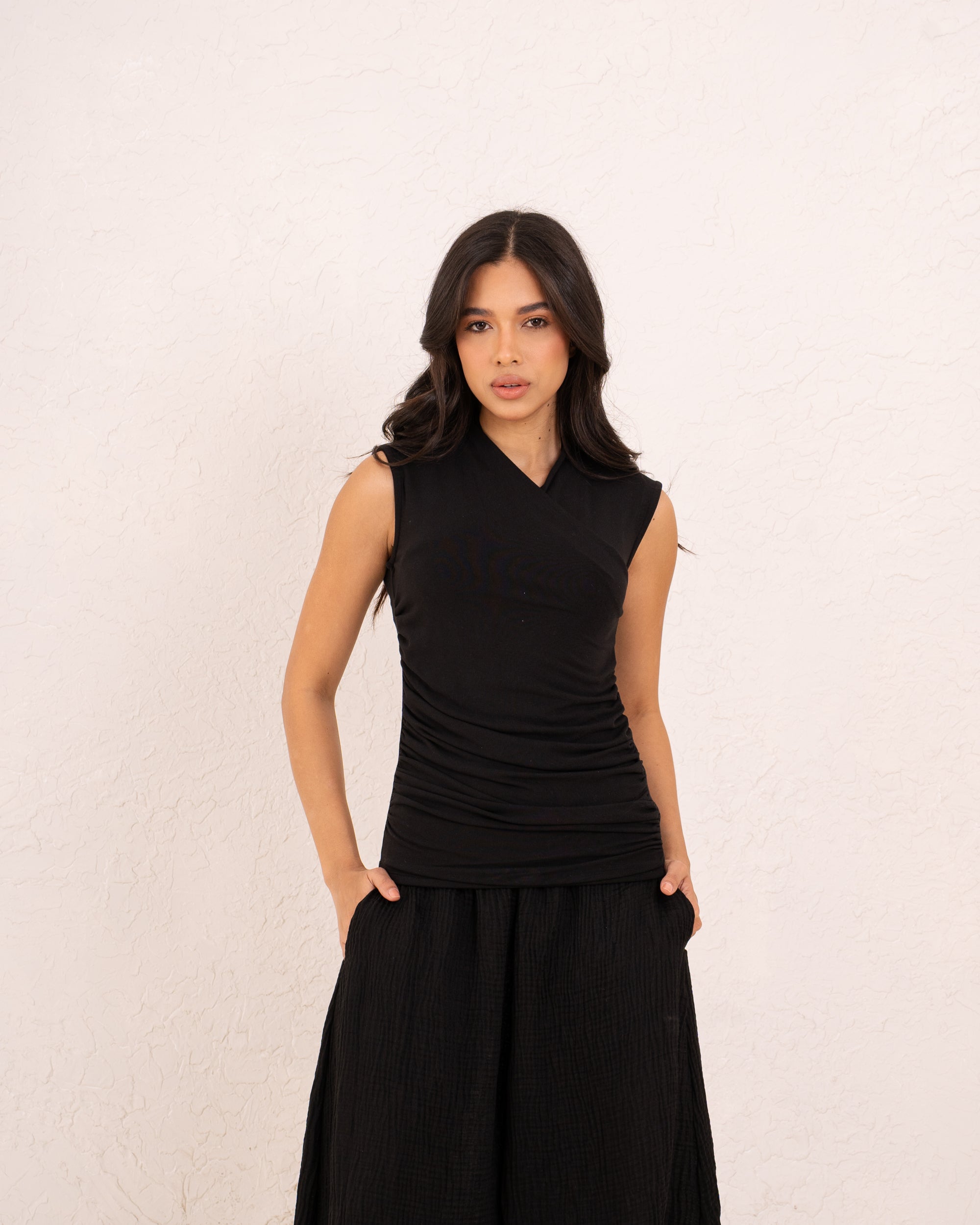 Women cross drapped top