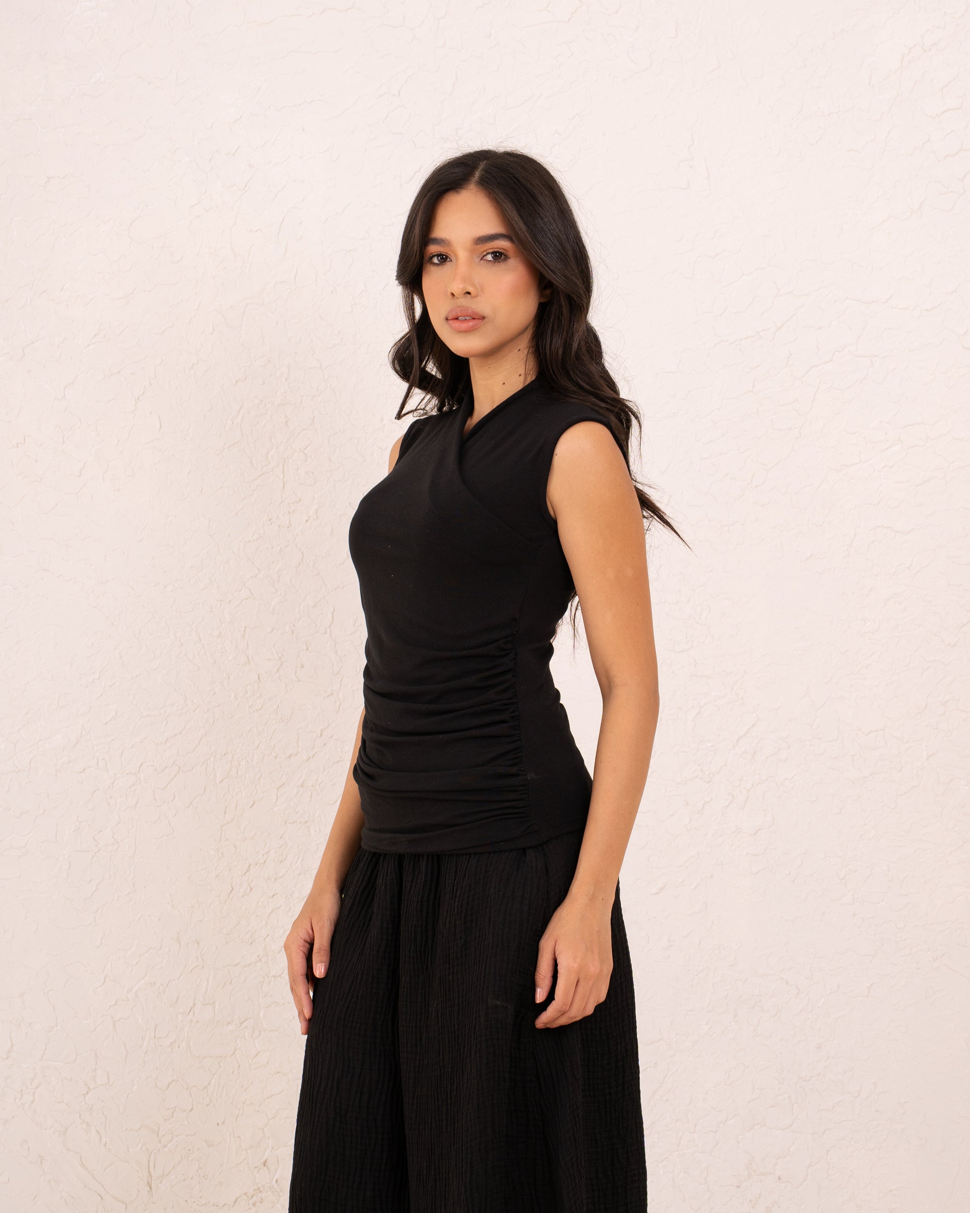 Women cross drapped top