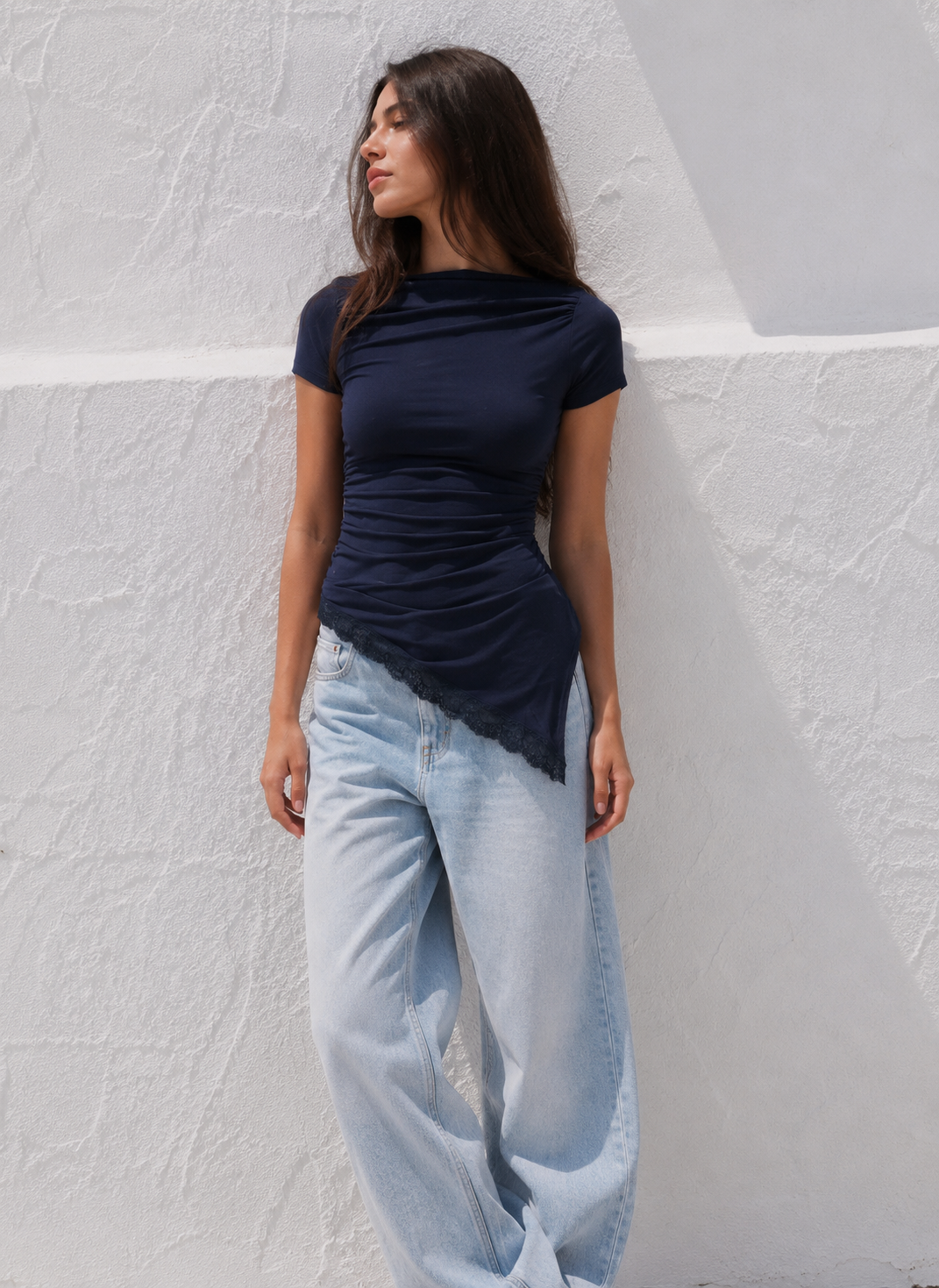 Women asymmetric top with