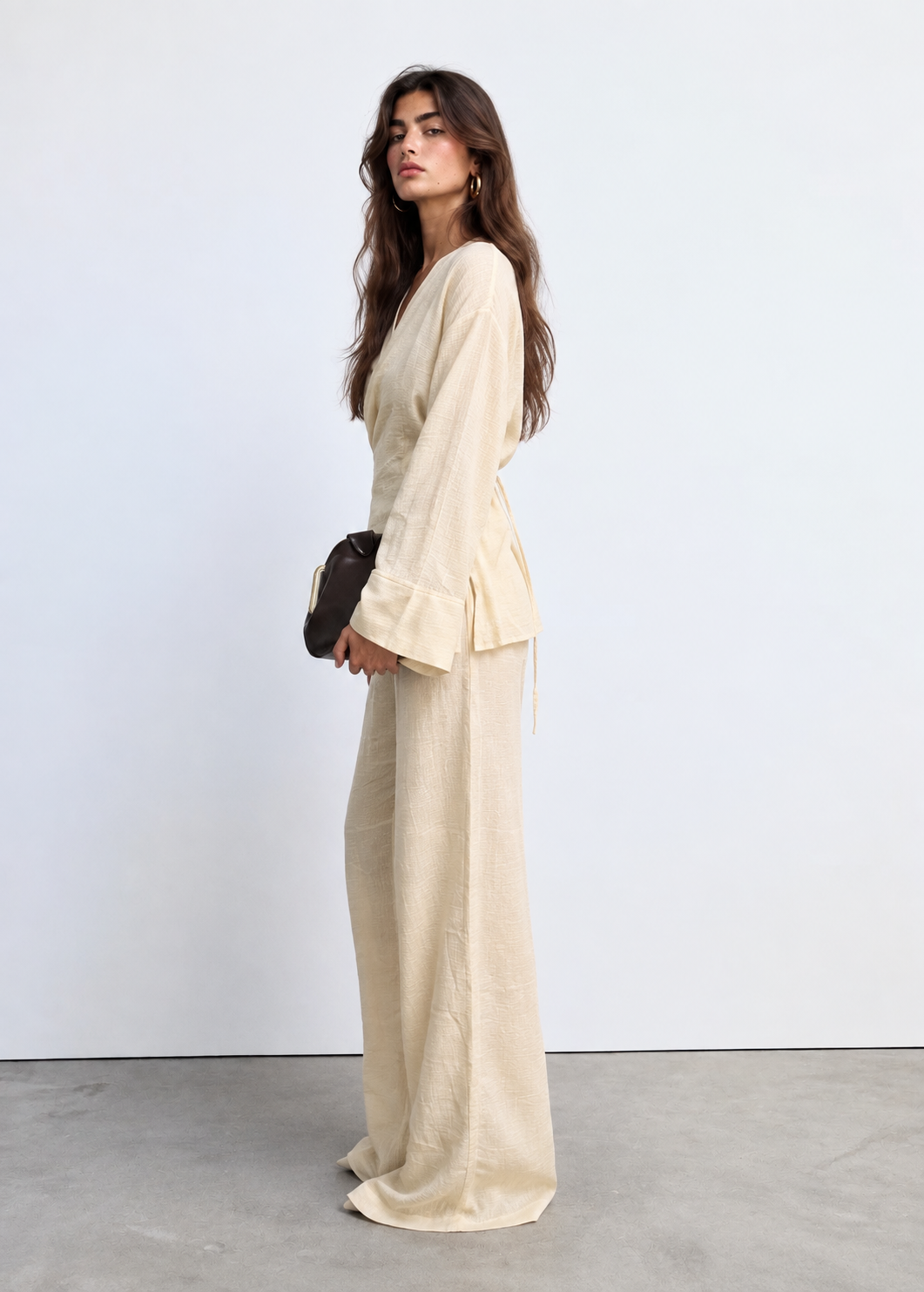 Women wrap kimono Lenin