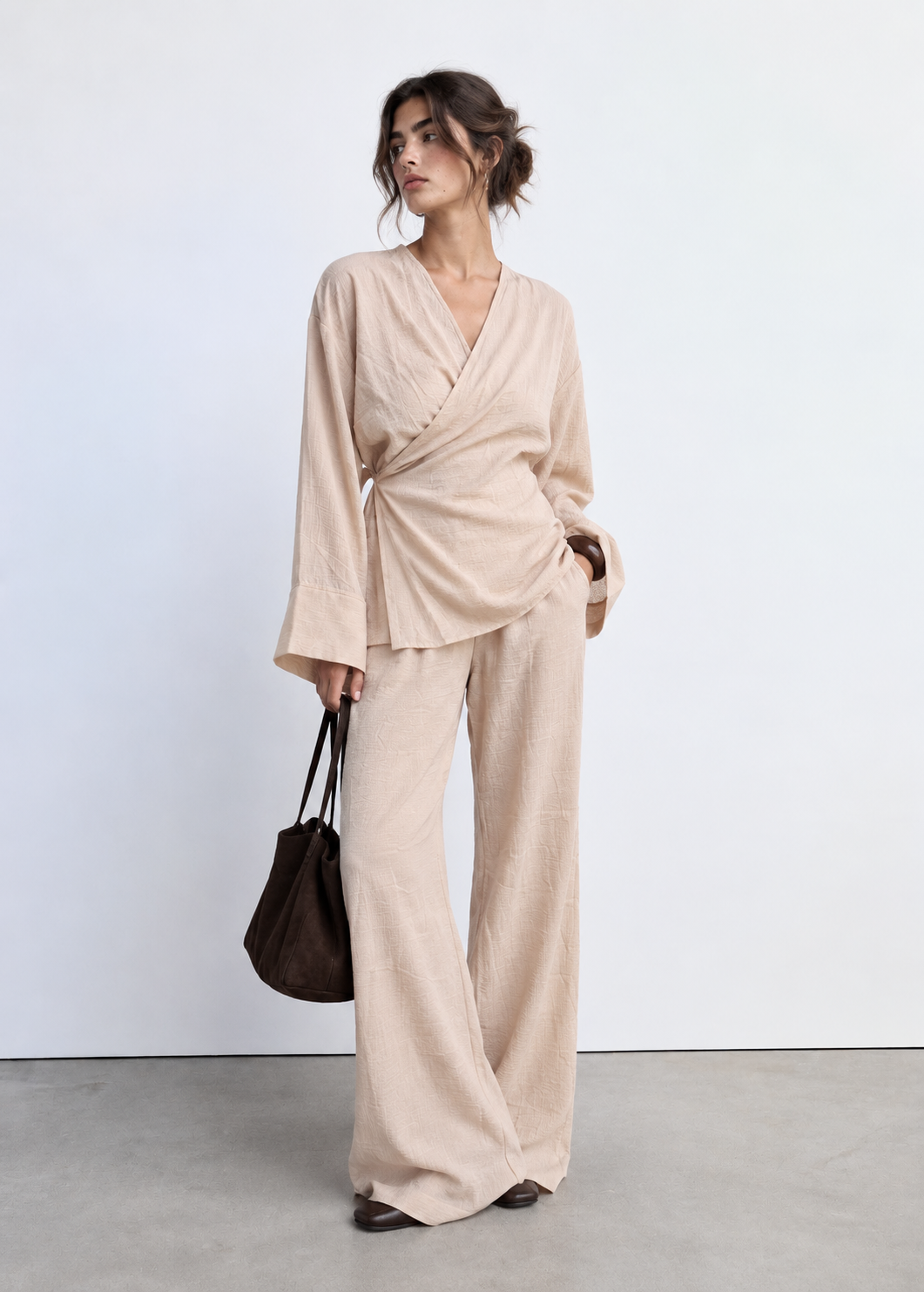 Women wrap kimono Lenin