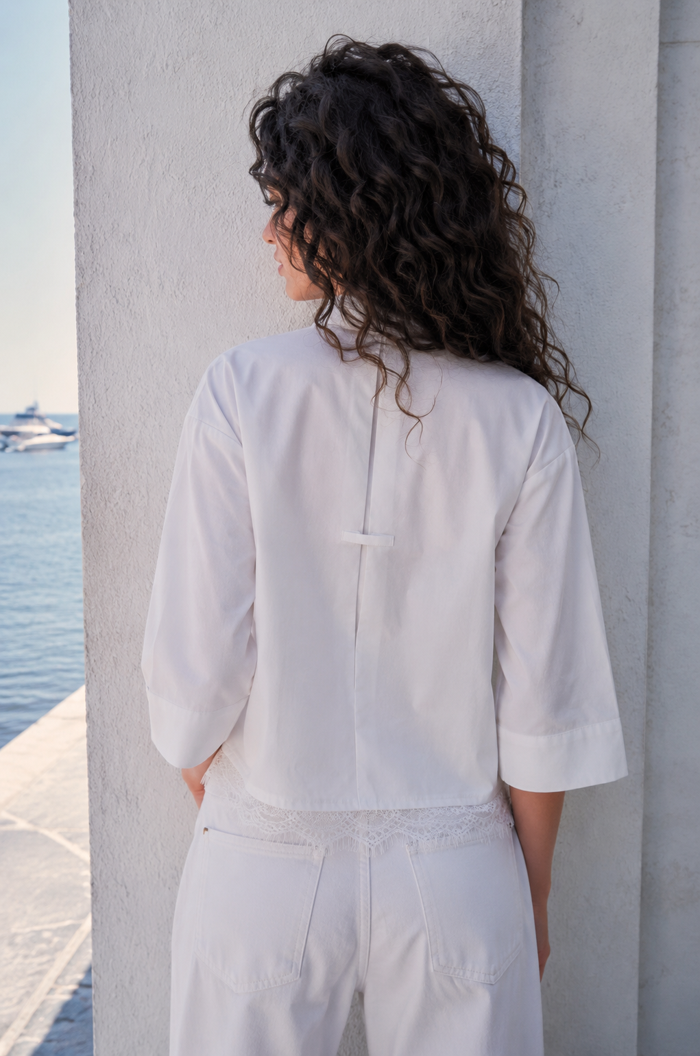 Women shirt with lace trim