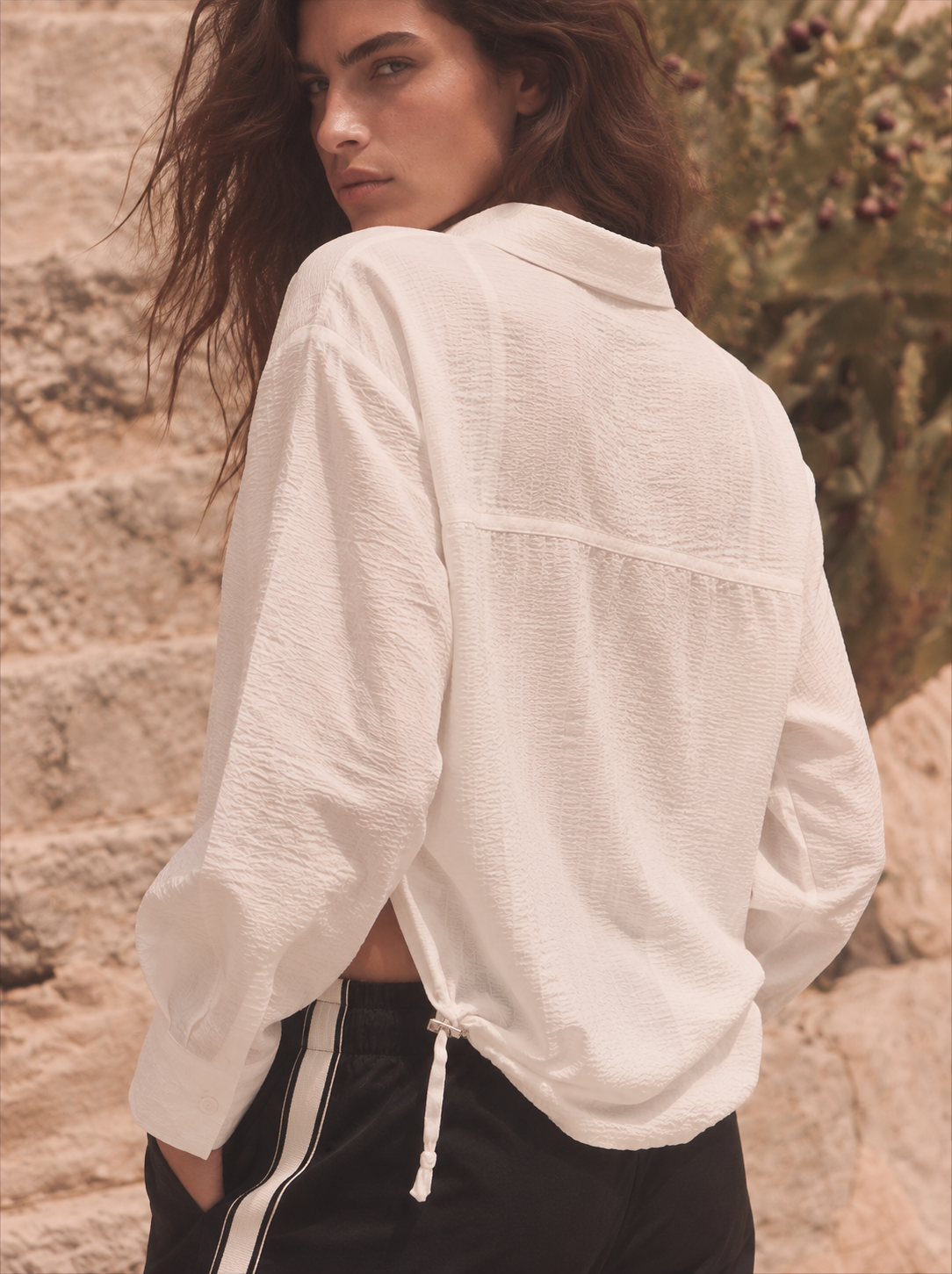 Women cropped shirt