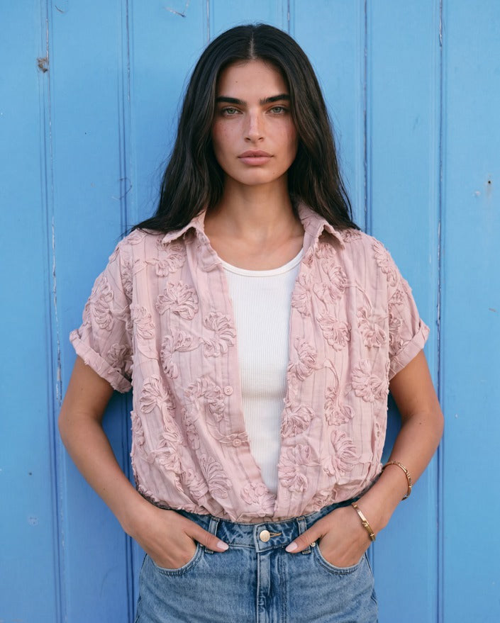 Women puff textured blouse