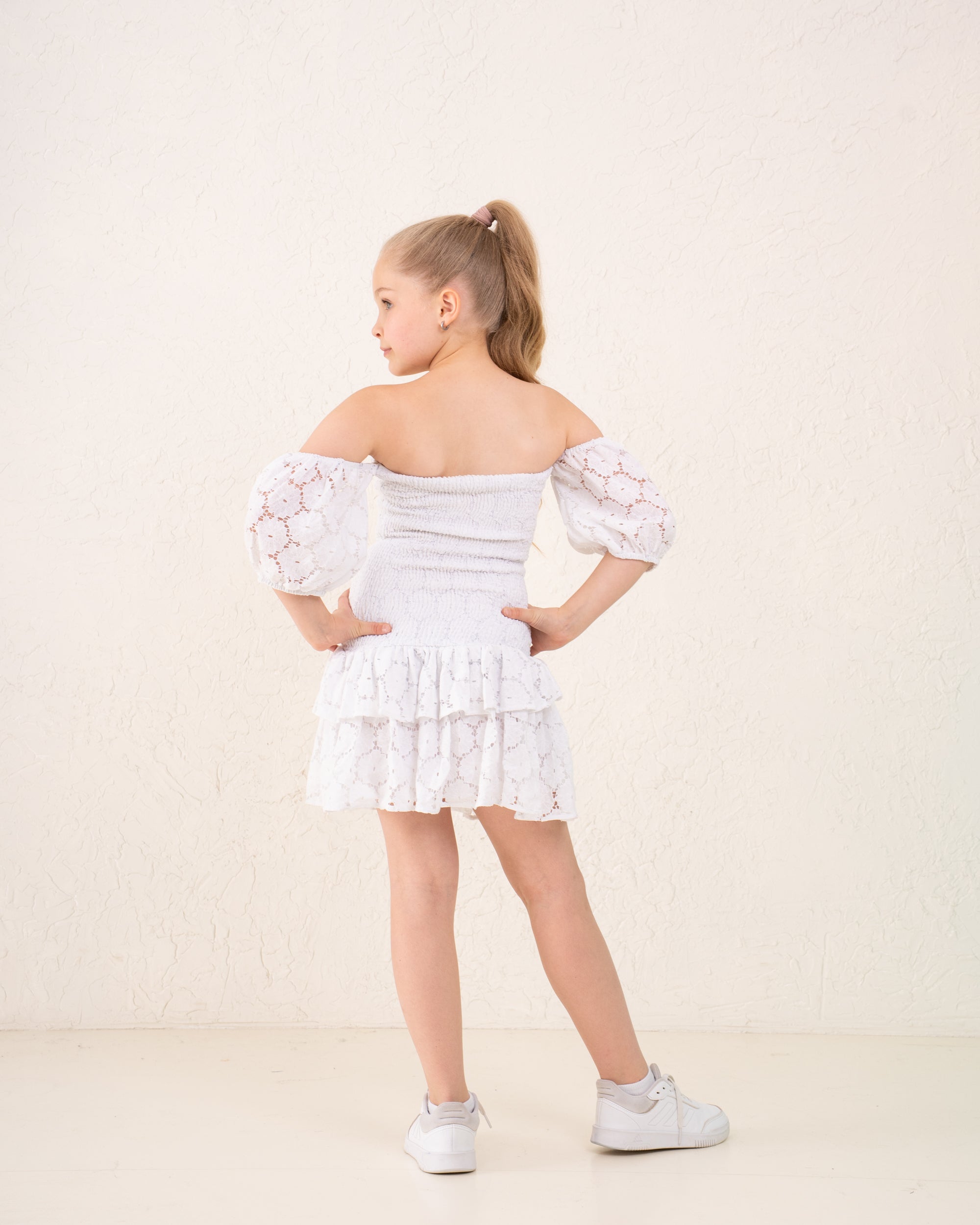 Girl lace ruffle dress