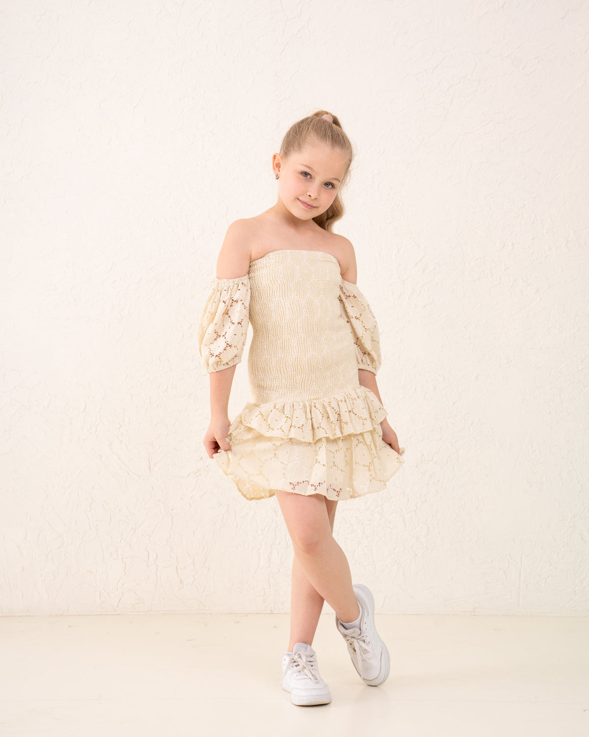 Girl lace ruffle dress