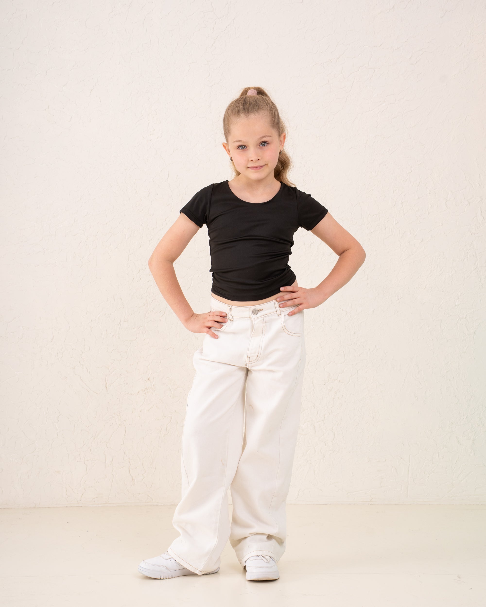 Girl balloon pants with star