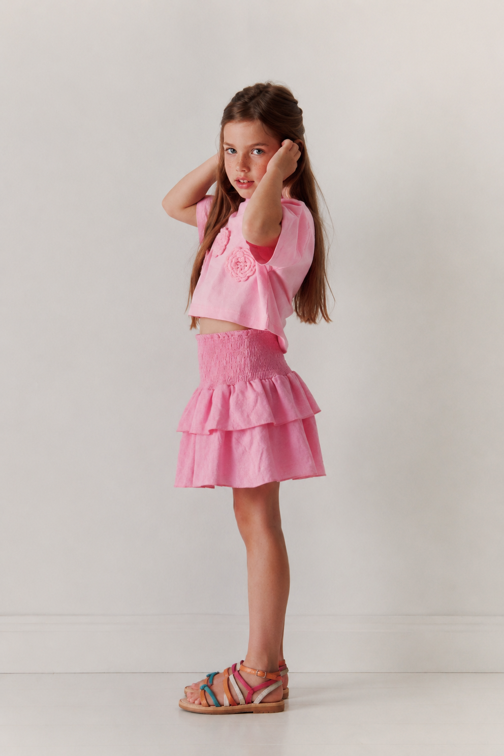 Girl ruffles solid skirt