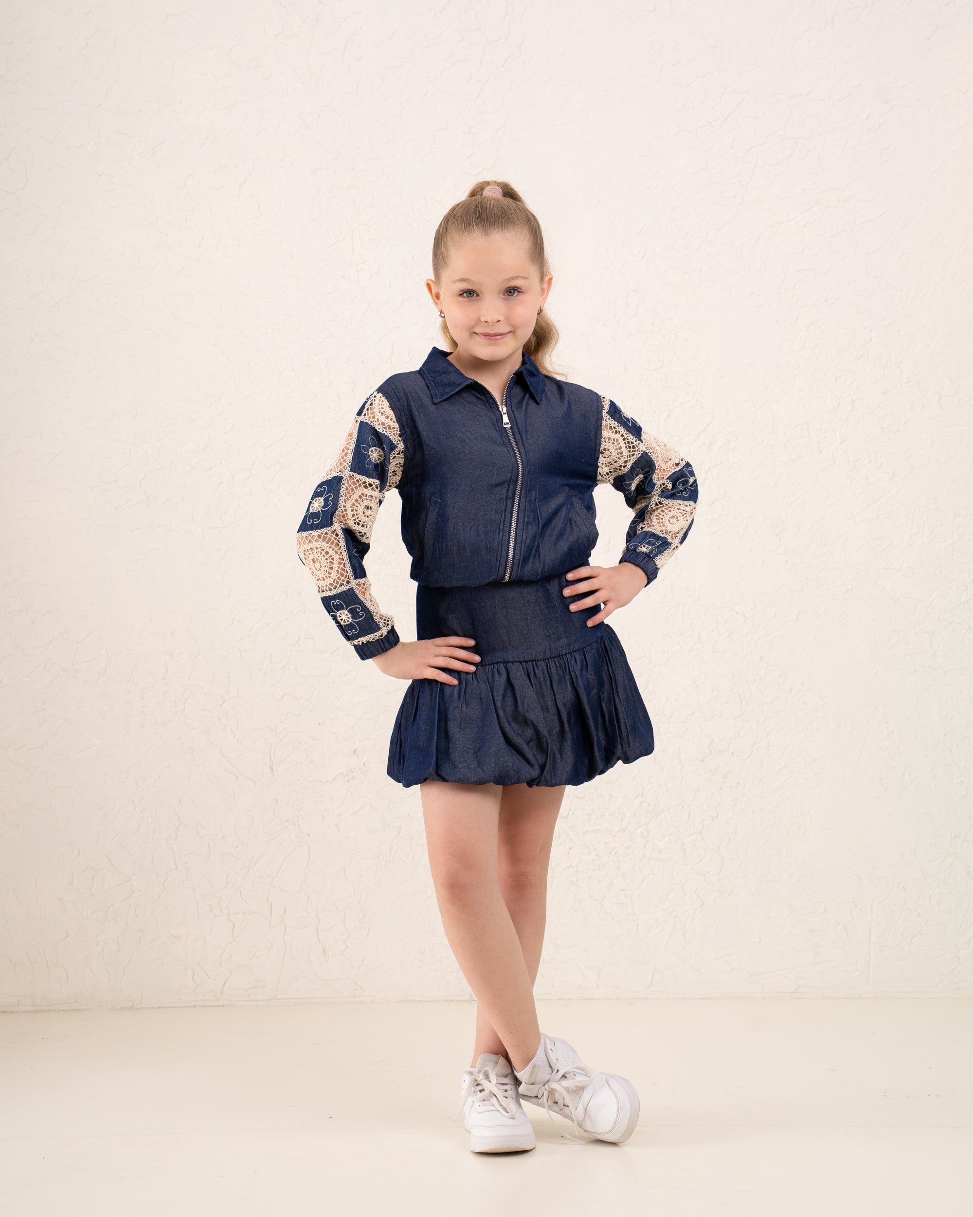 Girl denim like pleats skirt