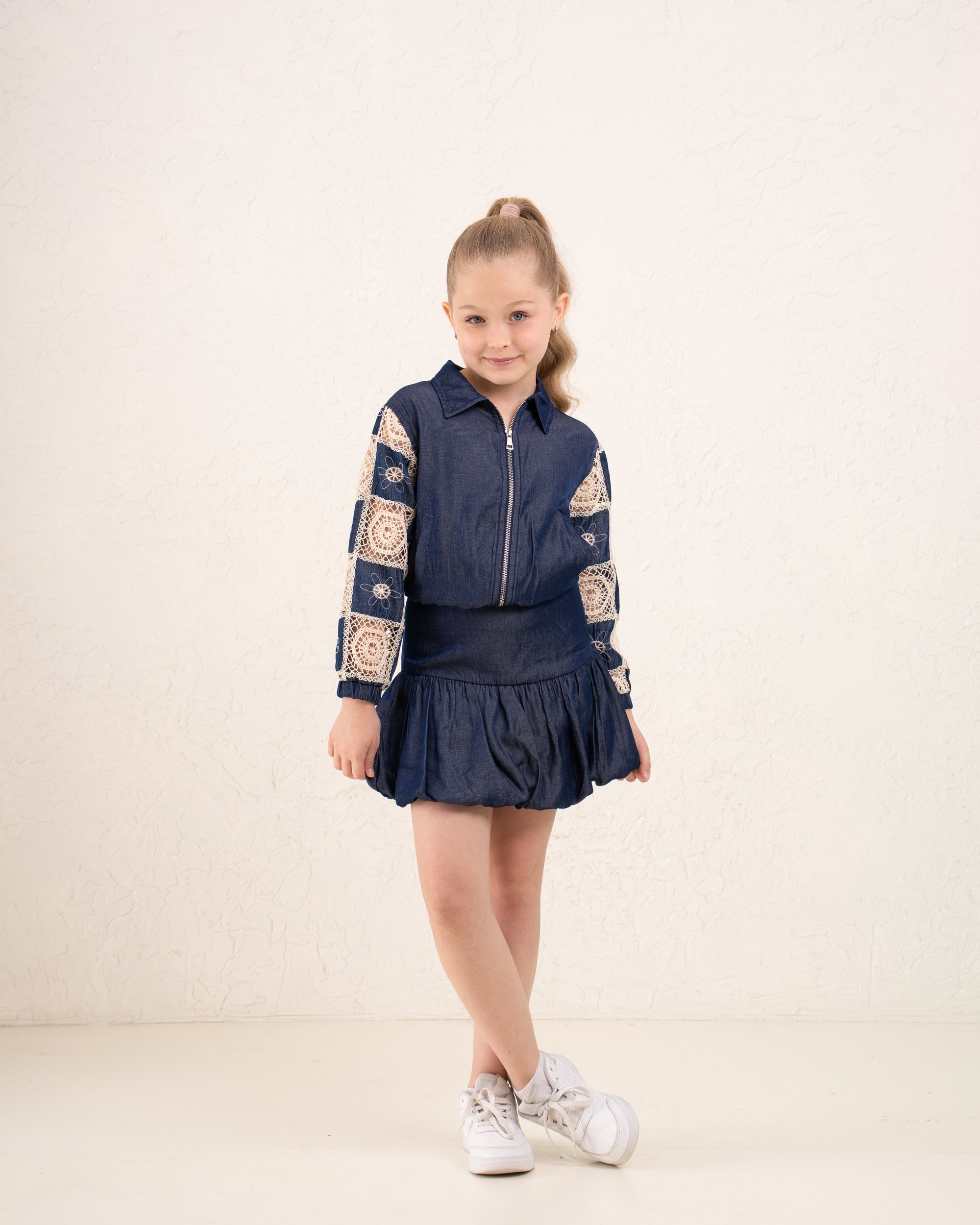 Girl denim like pleats skirt