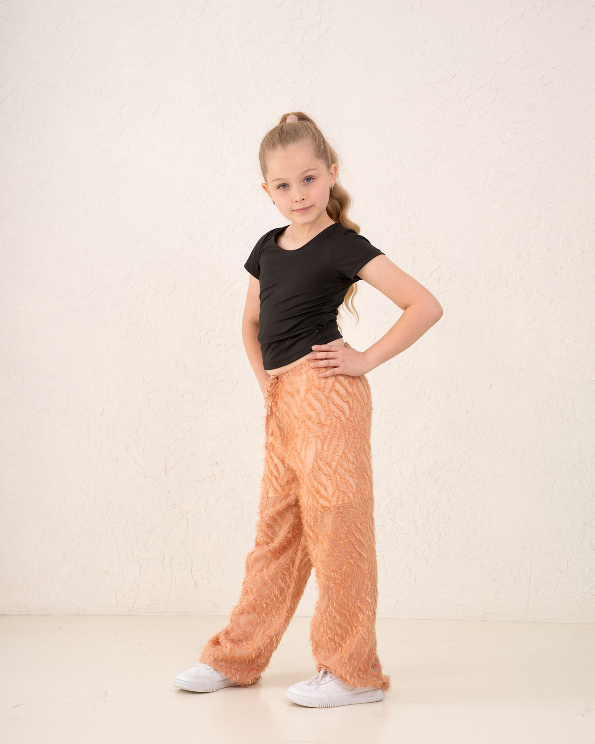 Girl textured pants