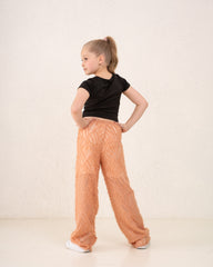 Girl textured pants