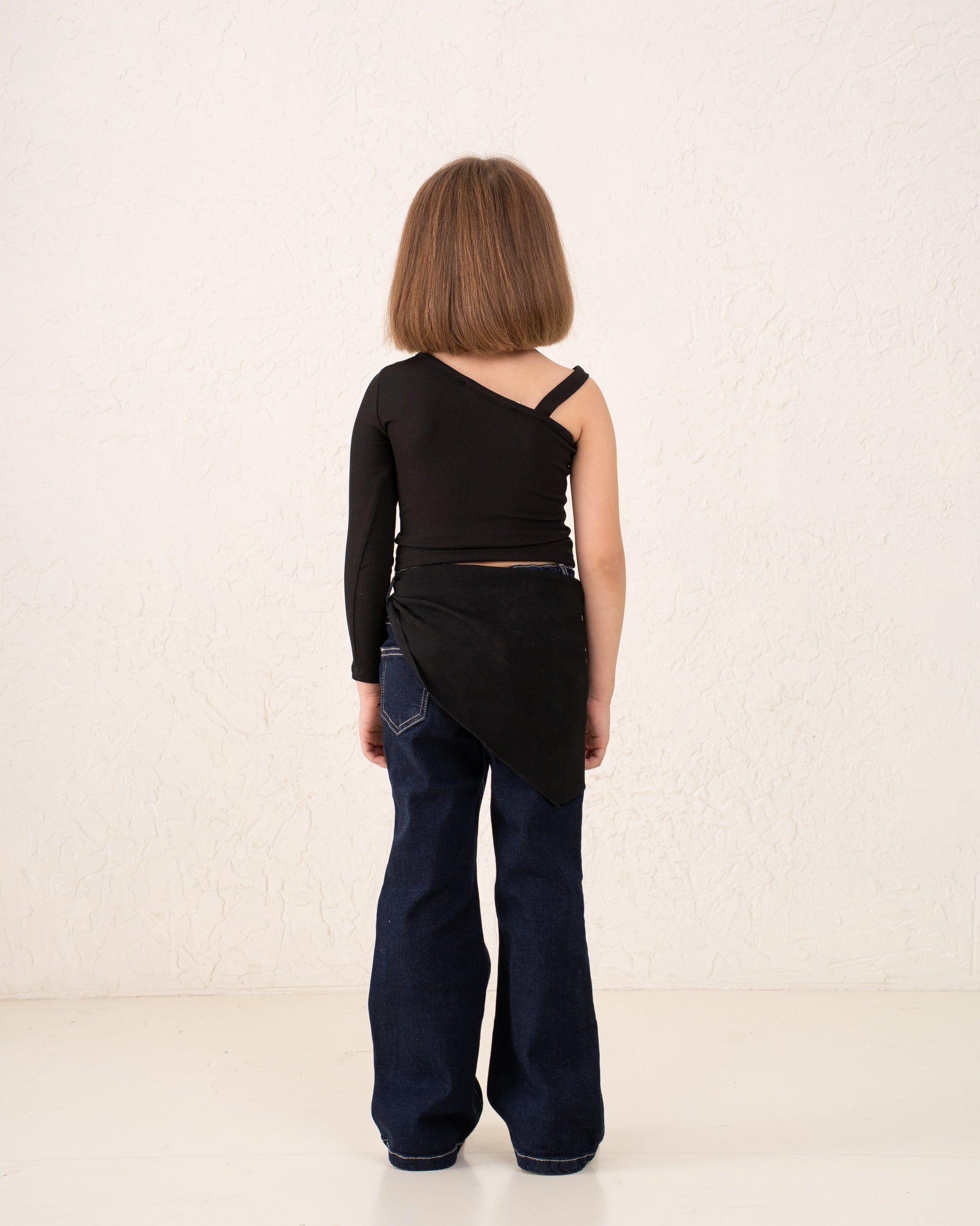 Girl buckle one shoulder top