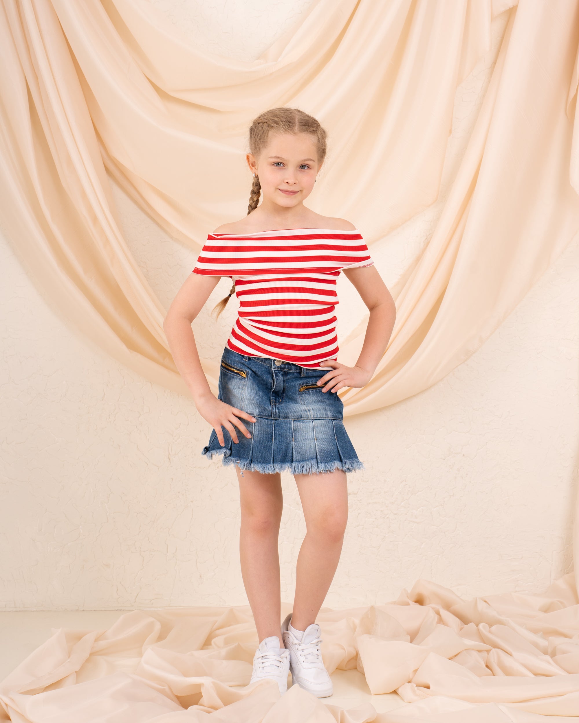 Girl striped low shoulder top