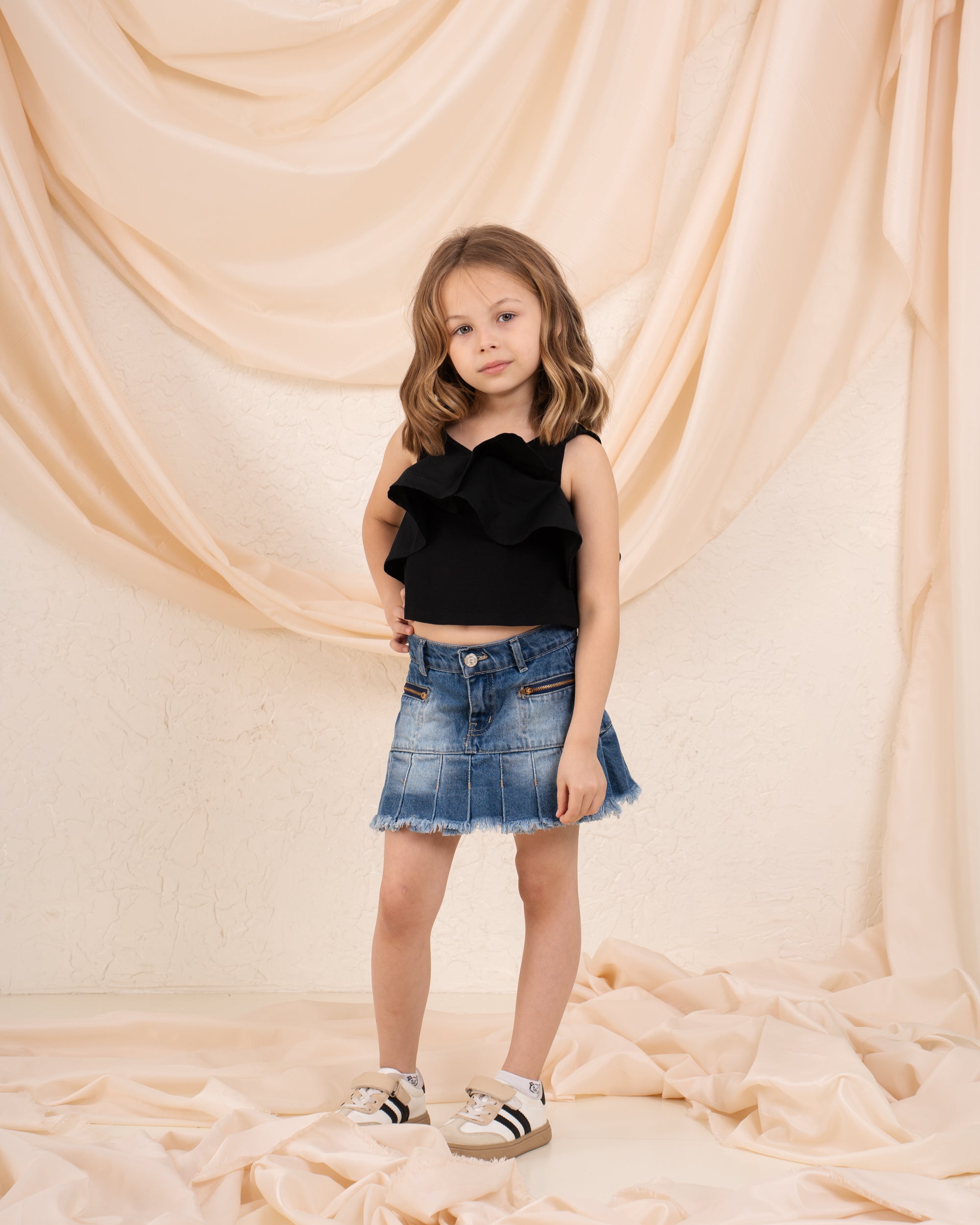 Girl big ruffle top
