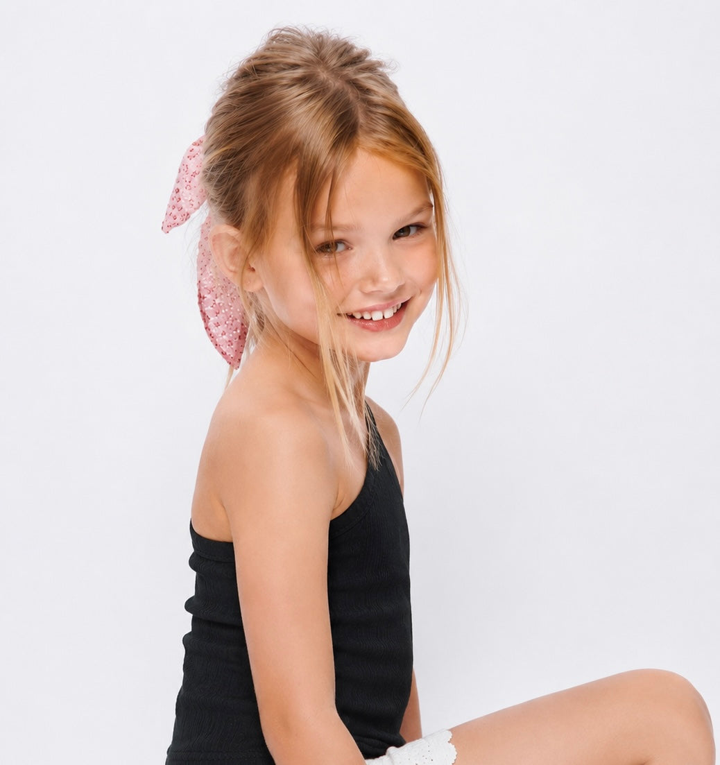 Girl one shoulder top