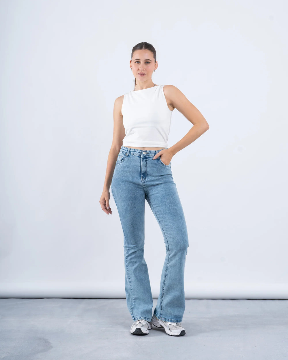 High-Rise Flared Denim Pants - Venti