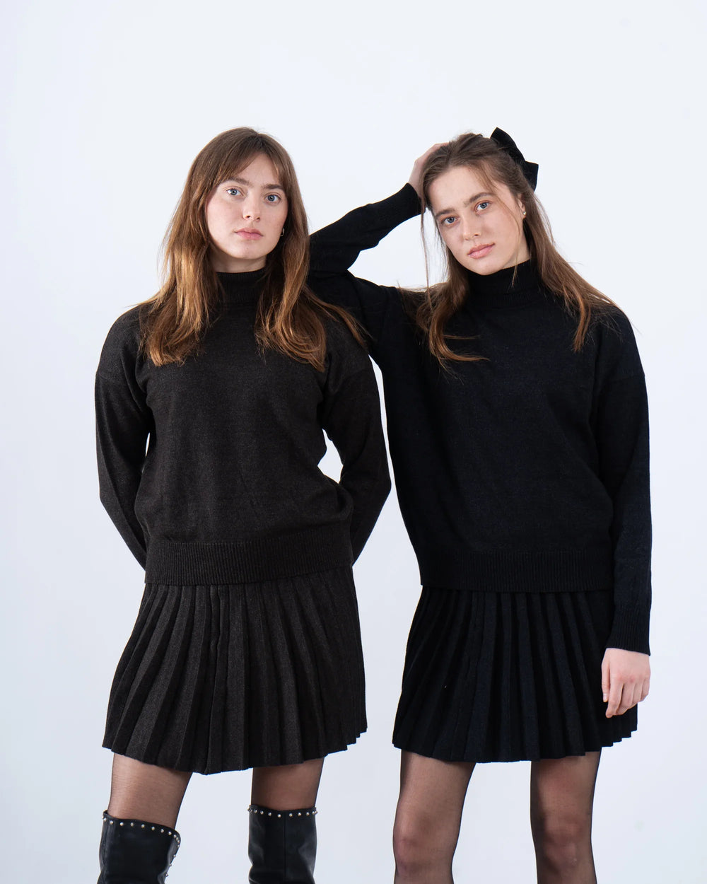Knit High-Neck Pullover - Venti
