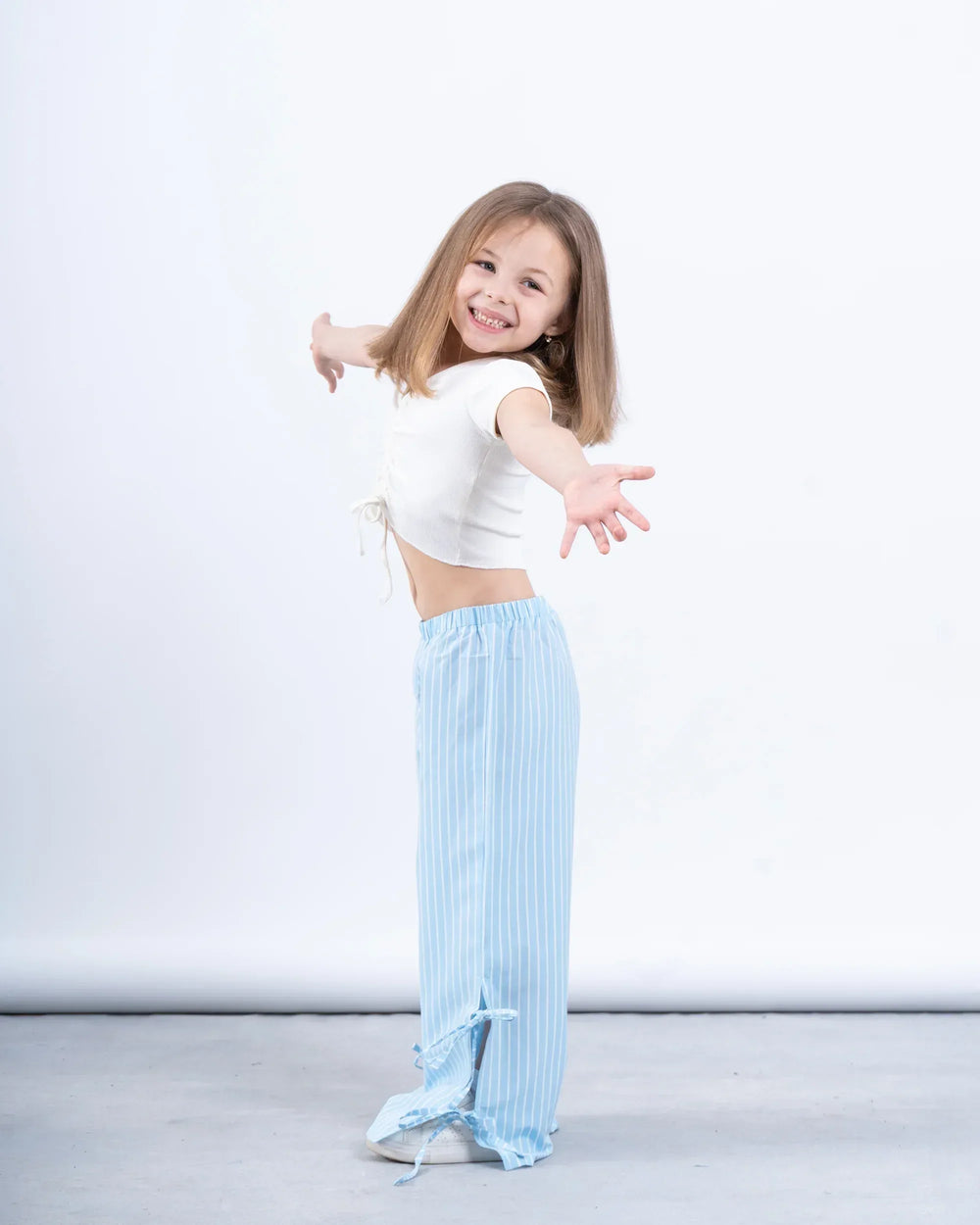 Striped Wide-Leg Pants with Side Ribbons - Venti