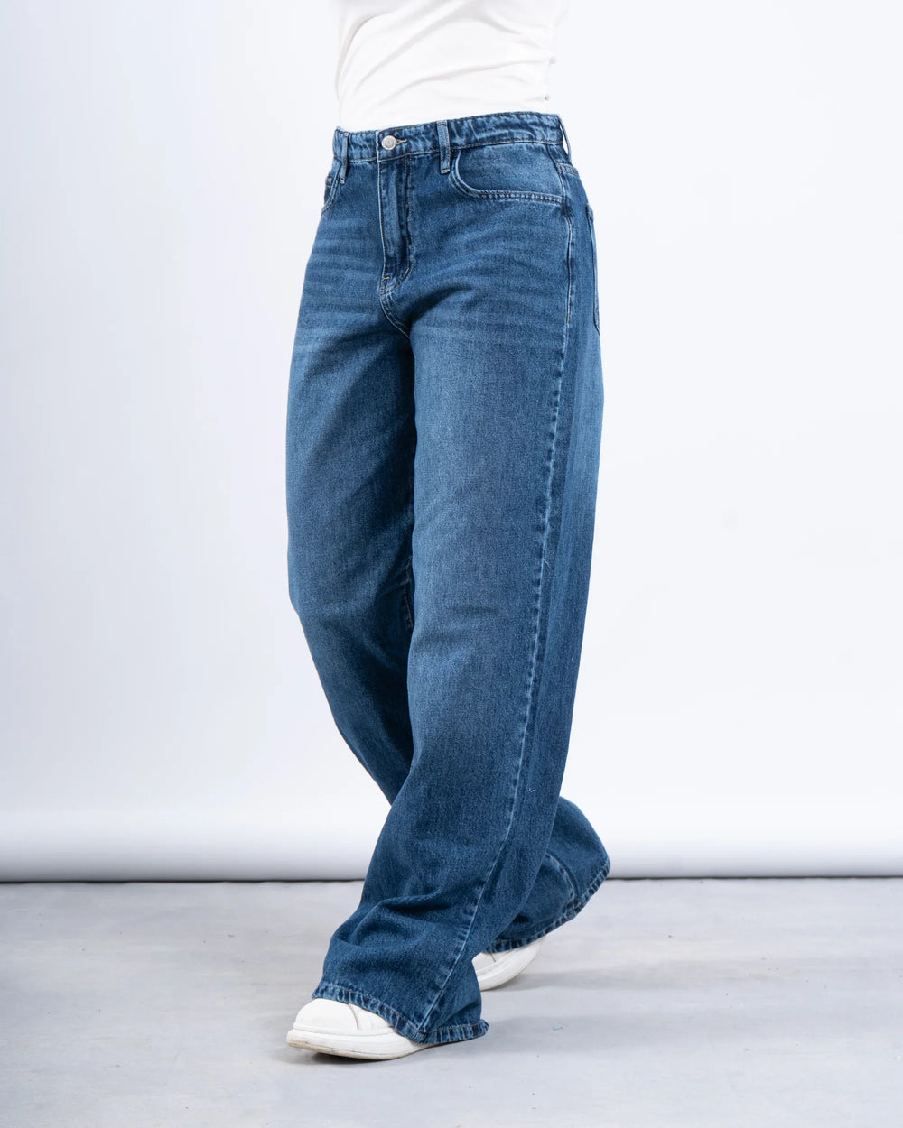 Wide-Leg Denim - Venti
