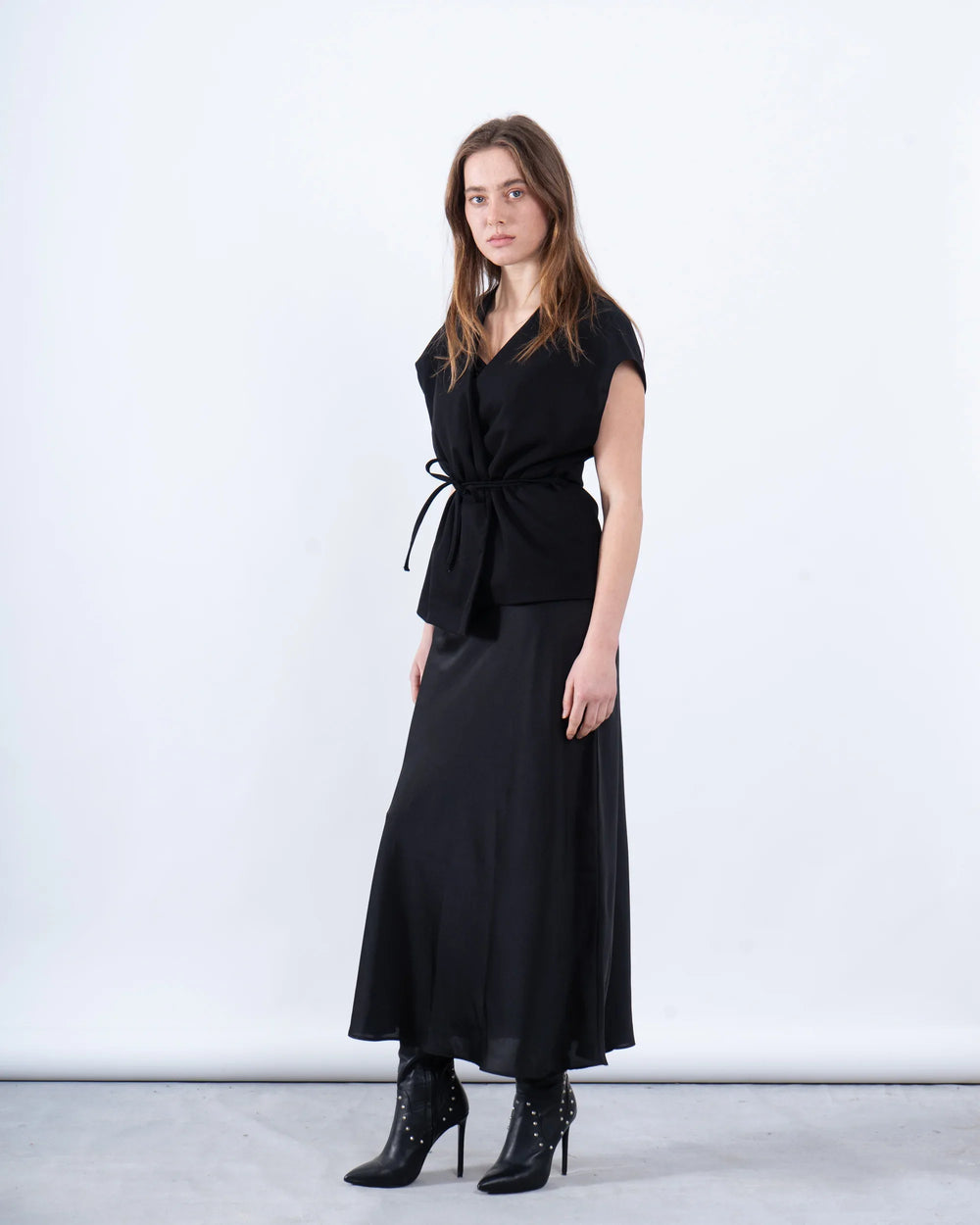 Cross-Wrap Waistcoat - Venti