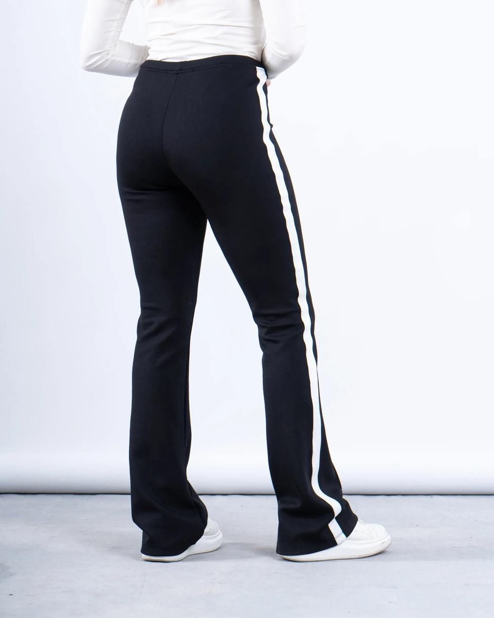 Stripe Flare Pants - Venti