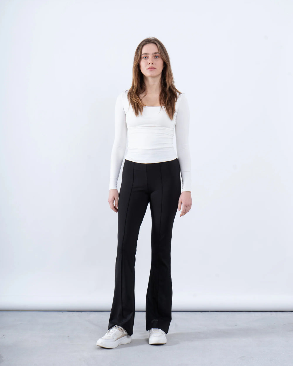 Sculpting Flare Leggings - Venti